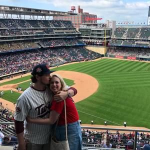 Meet your Posher, Mackenzie